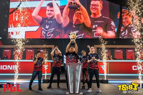 场上为家乡 场上为家乡