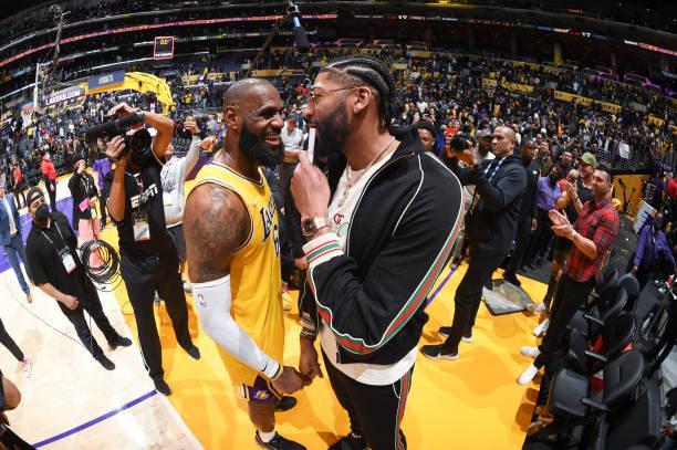 除了保持常 除了保持常